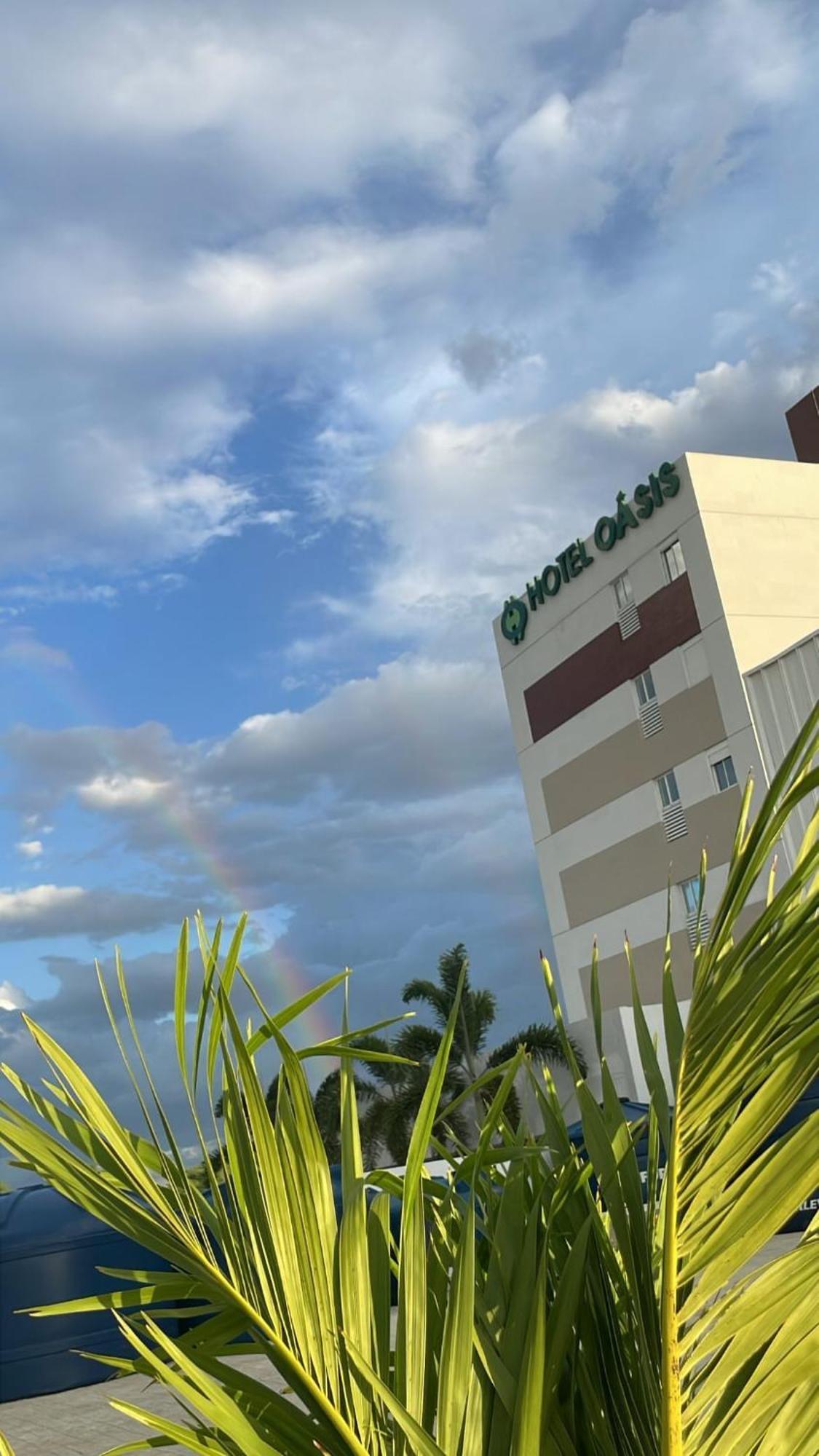 Hotel Oasis De Patos מראה חיצוני תמונה