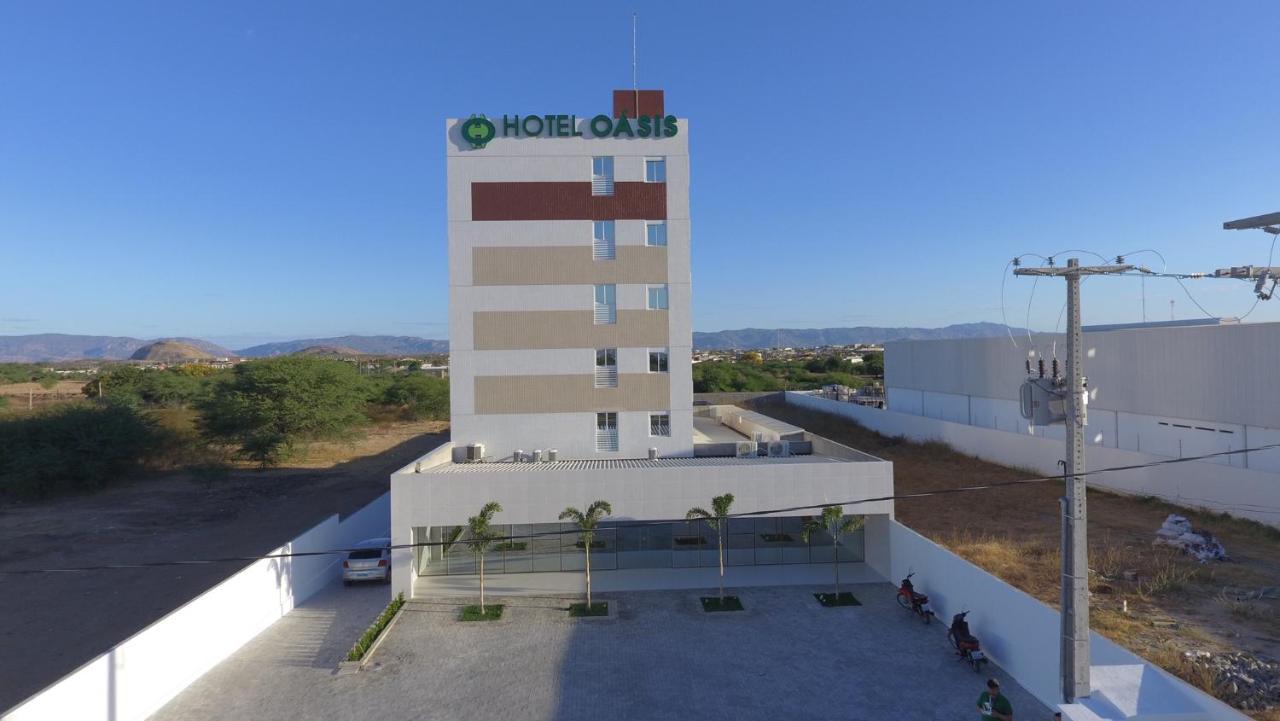 Hotel Oasis De Patos מראה חיצוני תמונה